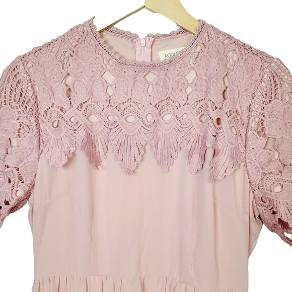 Roolee Maxi Dress M Dusty Pink Crocheted Lace Short Sleeve Wedding Bridesmaid - Picture 3 of 11